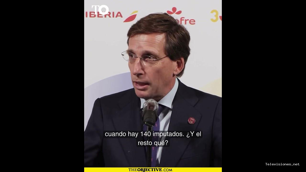 The Objective | 19 de octubre de 2026 | Almeida ironiza pidiendo a Sánchez «que trate a sus 140 imputados igual que a Begoña Gómez»